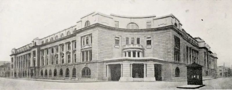 原工部局大楼建成照片(图片来自上海市规划和自然资源局官网)